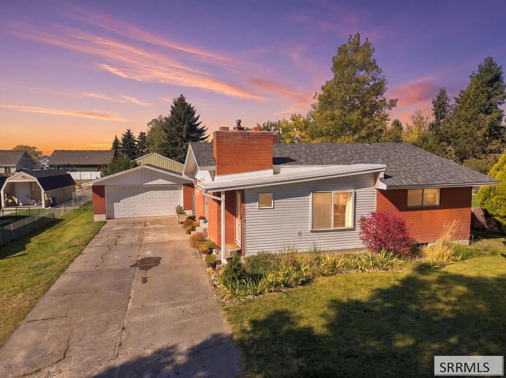 10599 N 38 E Property Photo 1