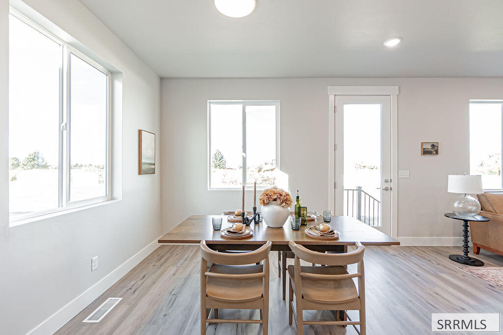 6455 Ender Ln Property Photo 18