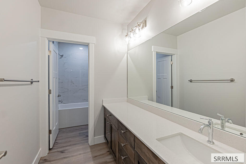 6455 Ender Ln Property Photo 35