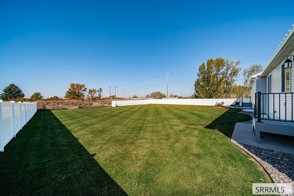 6455 Ender Ln Property Photo 42
