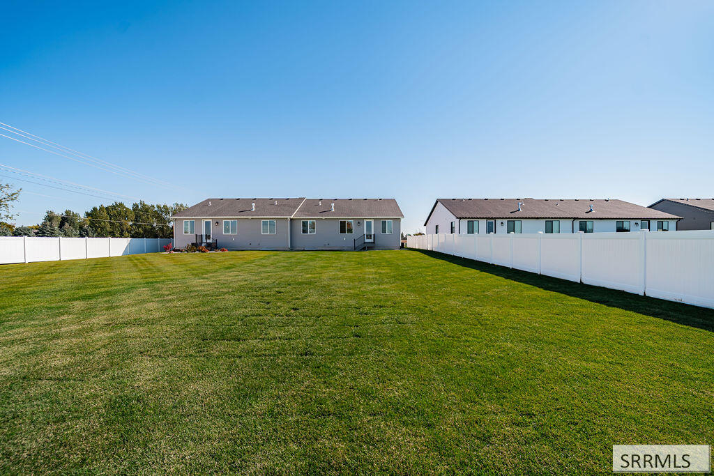 6455 Ender Ln Property Photo 43