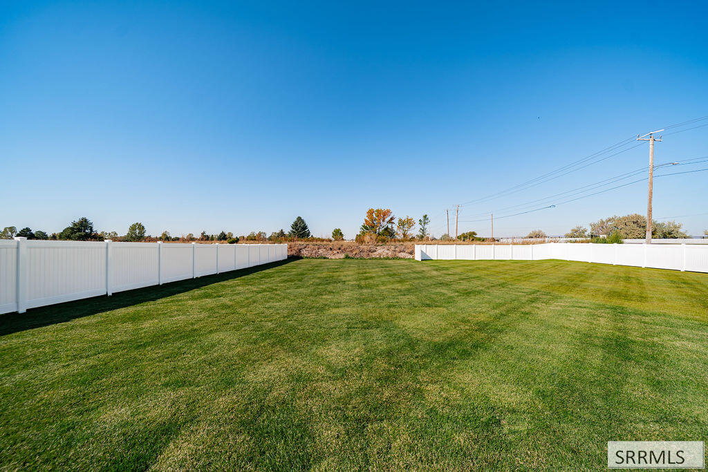 6455 Ender Ln Property Photo 46