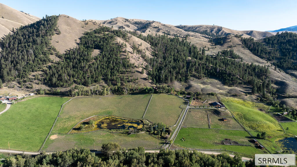 261 Fourth Of July Creek Road Property Photo 5