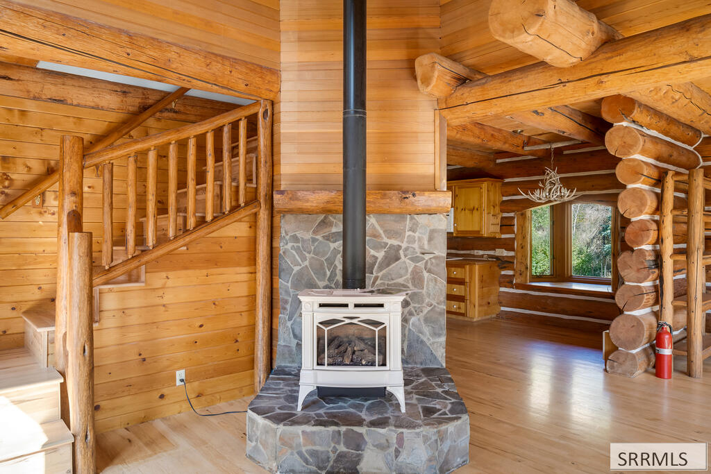 261 Fourth Of July Creek Road Property Photo 37