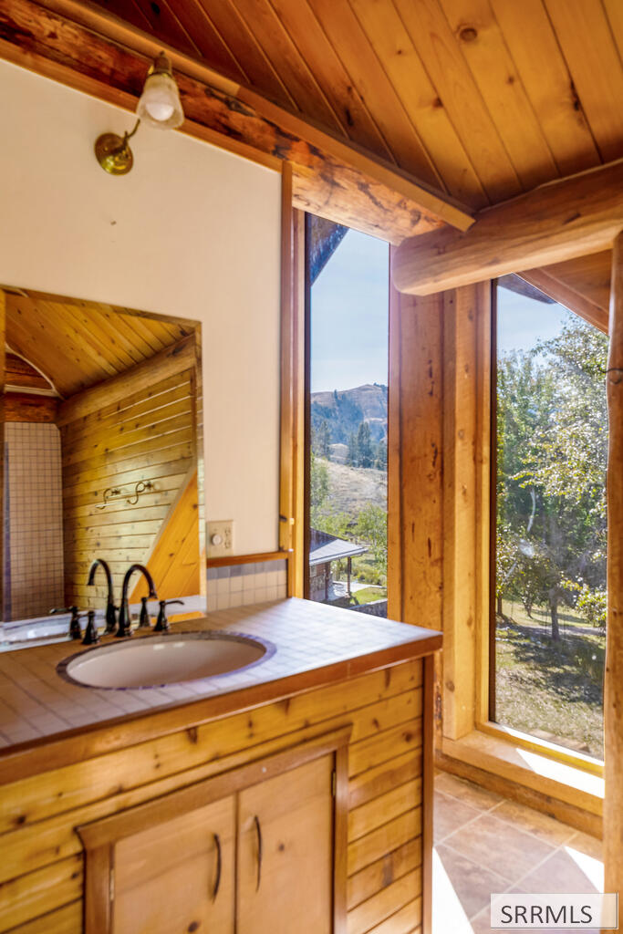 261 Fourth Of July Creek Road Property Photo 54