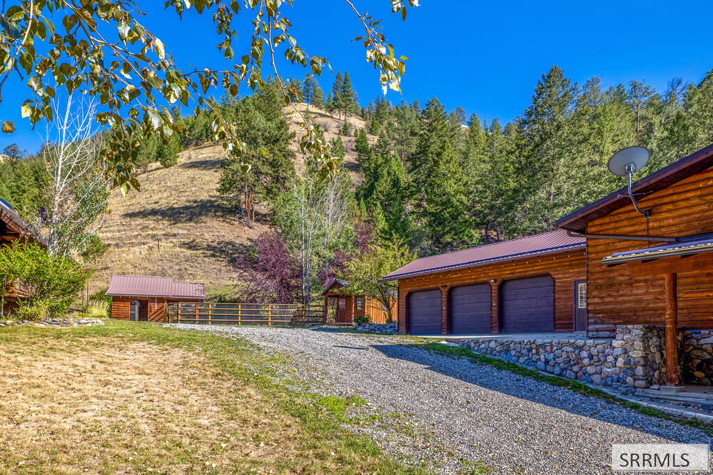 261 Fourth Of July Creek Road Property Photo 62
