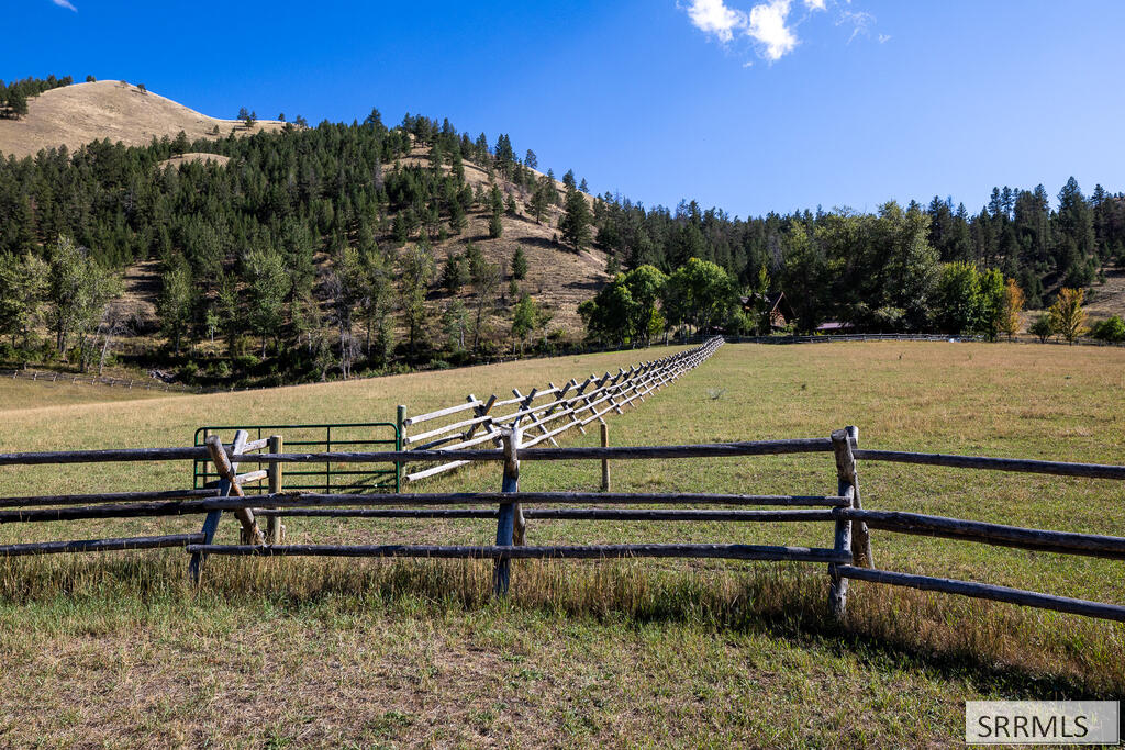 261 Fourth Of July Creek Road Property Photo 99