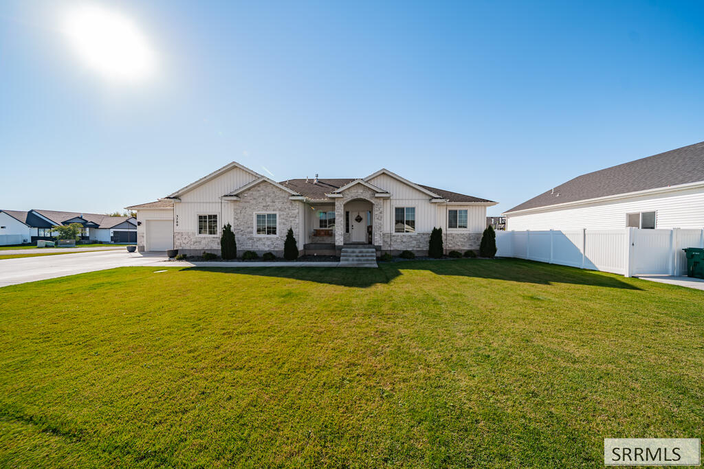 3700 E Koda Way Property Photo 3