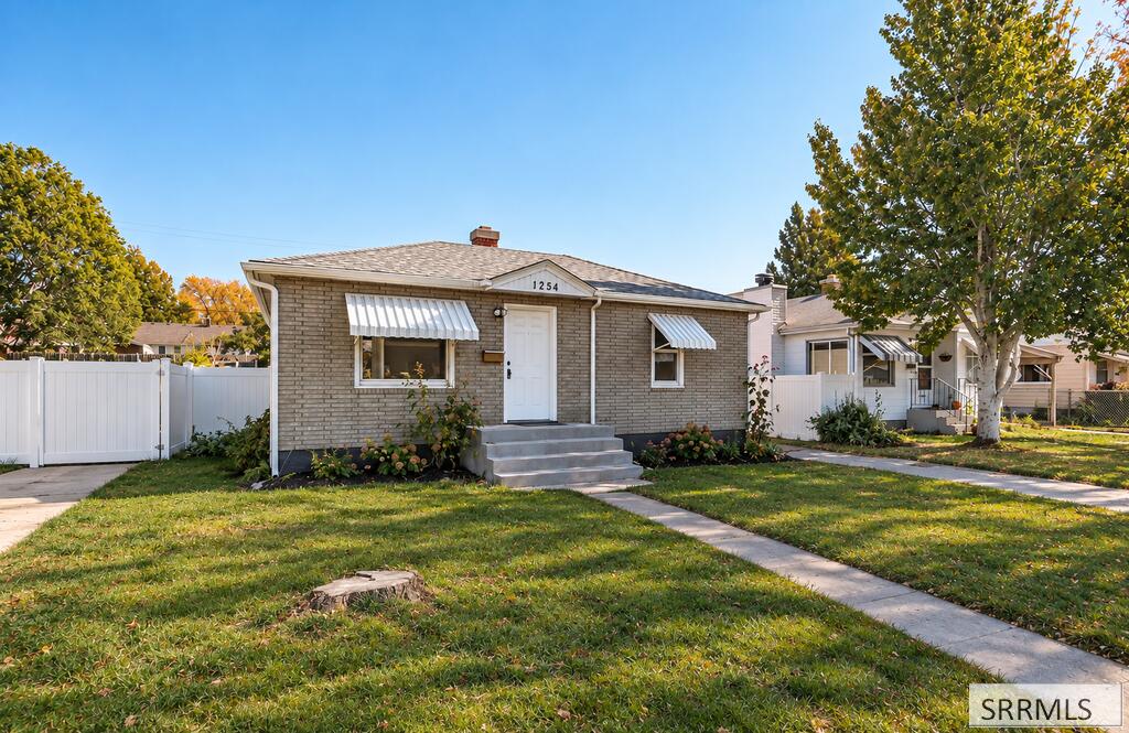 1254 Bannock Avenue Property Photo 2