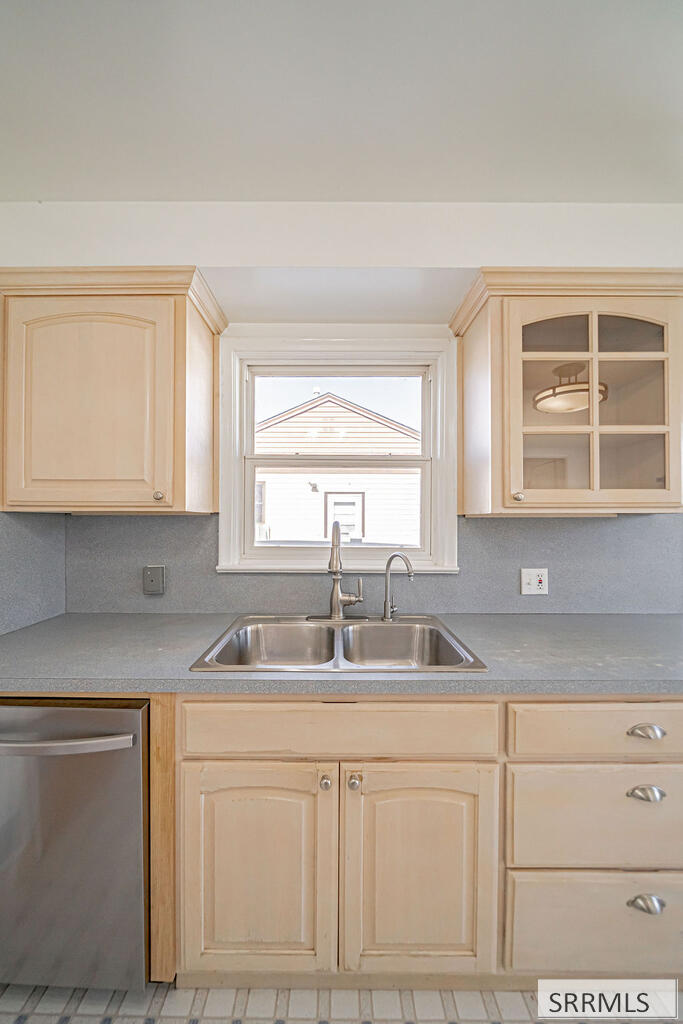 1254 Bannock Avenue Property Photo 9