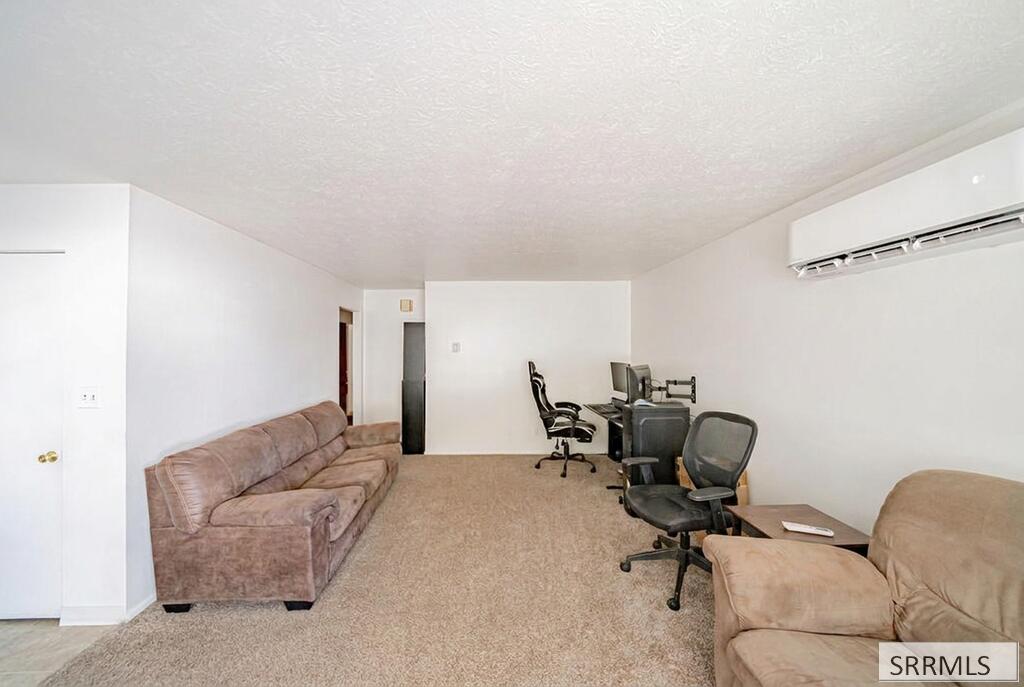 727 Jefferson Avenue Property Photo 26