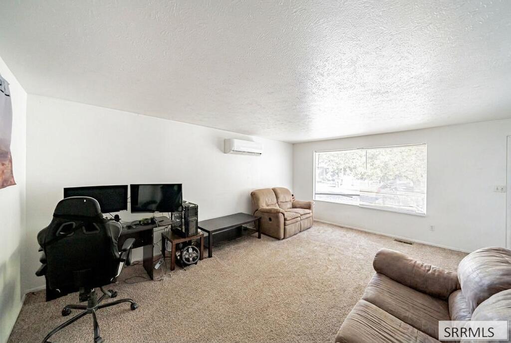 727 Jefferson Avenue Property Photo 29