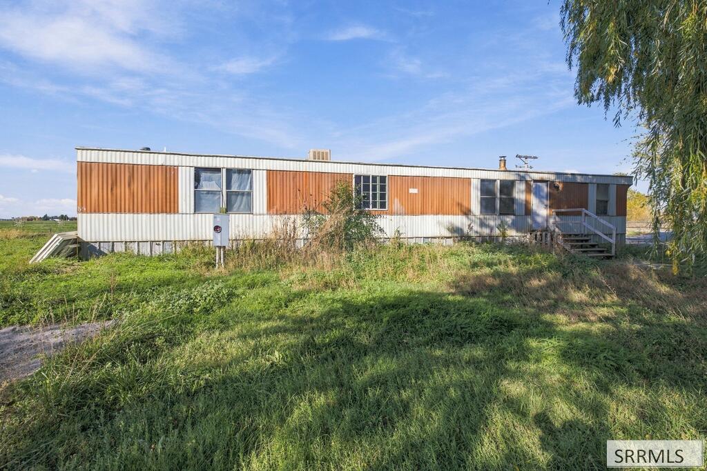 3069 3200 S Property Photo 1