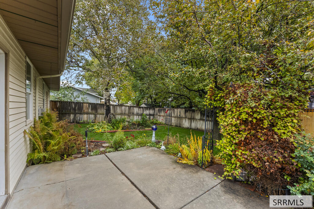 1565 Newman Drive Property Photo 32