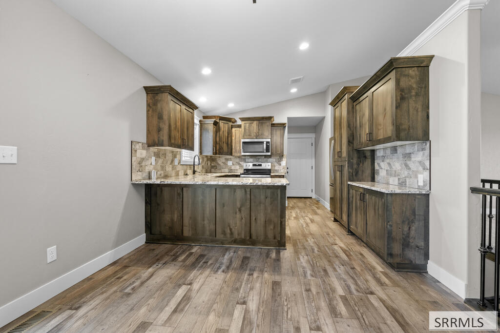 183 N 4032 E Property Photo 8