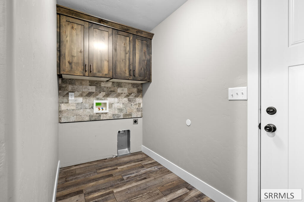 183 N 4032 E Property Photo 27