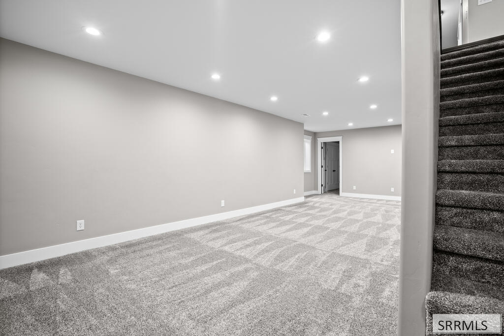183 N 4032 E Property Photo 28
