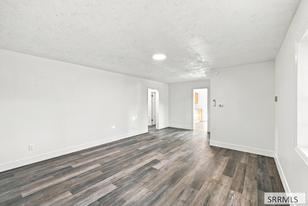 1069 Cassia Property Photo 6