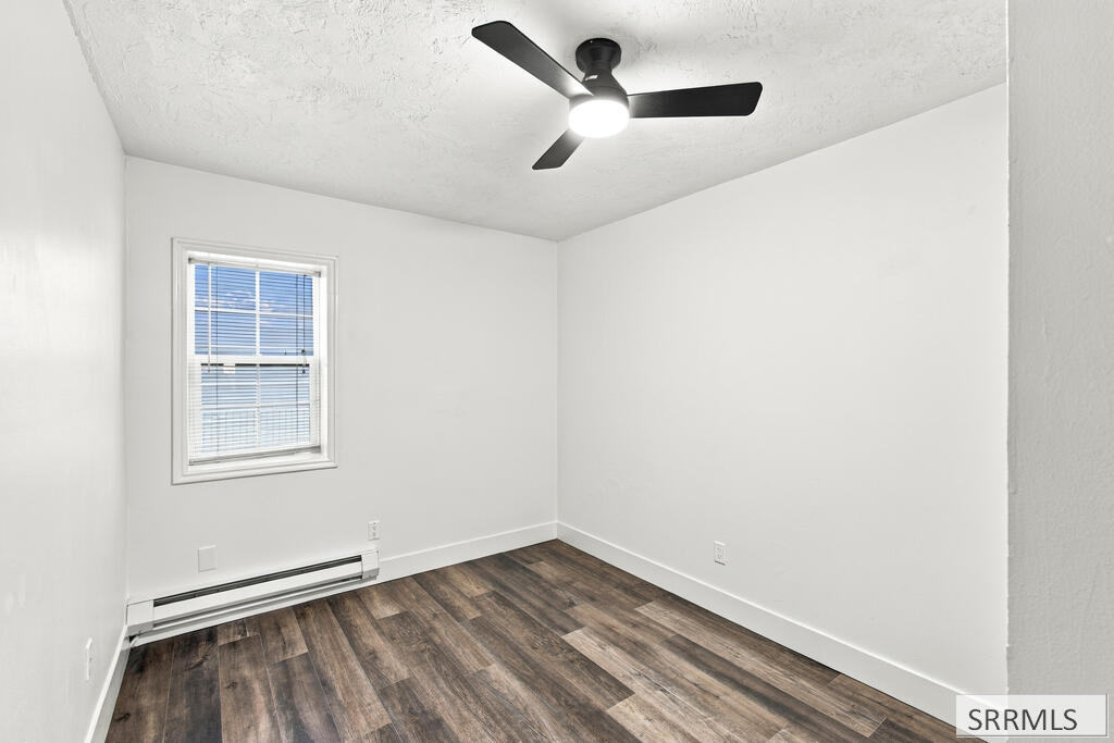 1069 Cassia Property Photo 13