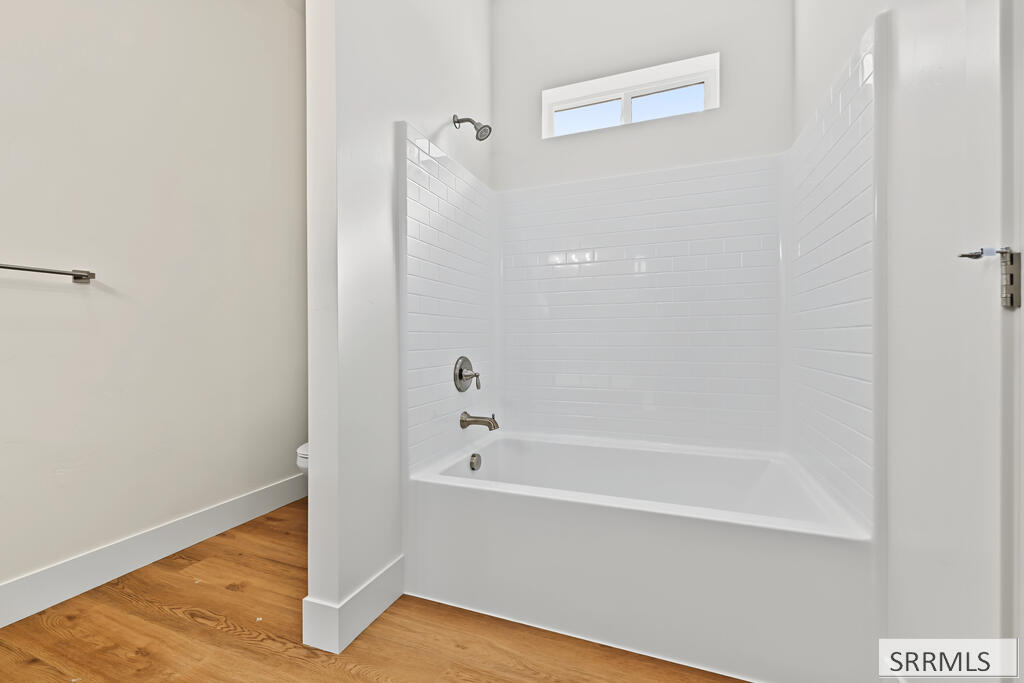 6207 Willow Oak Lane Property Photo 8