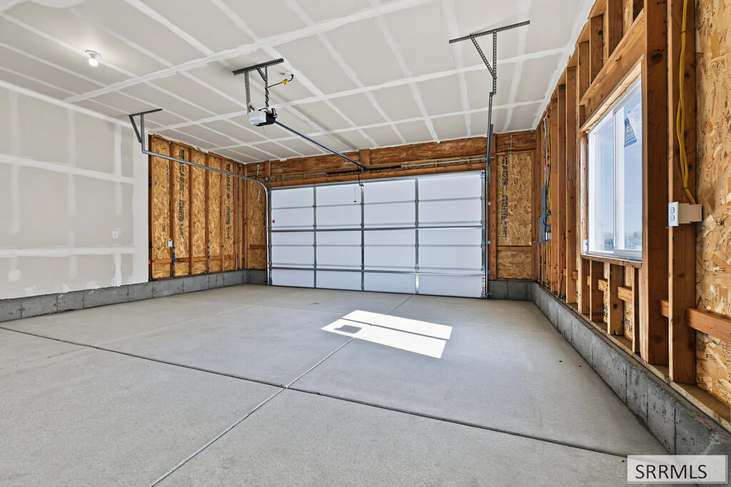 6207 Willow Oak Lane Property Photo 17