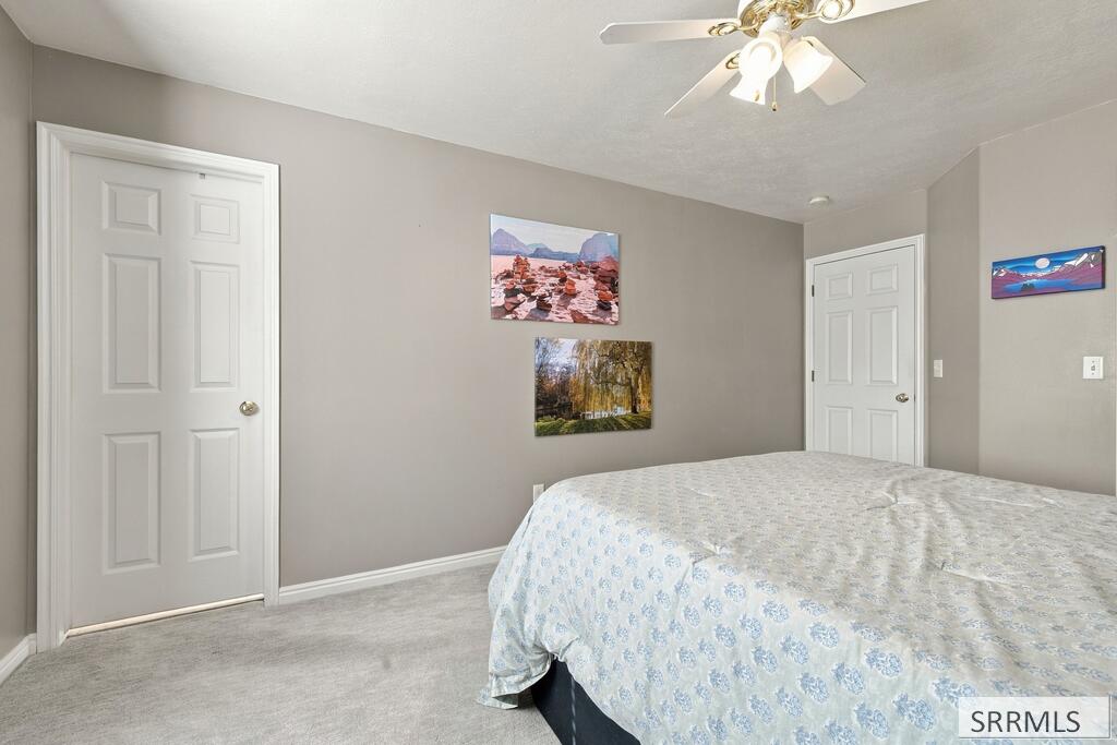 2930 E Stonewood Circle Property Photo 14