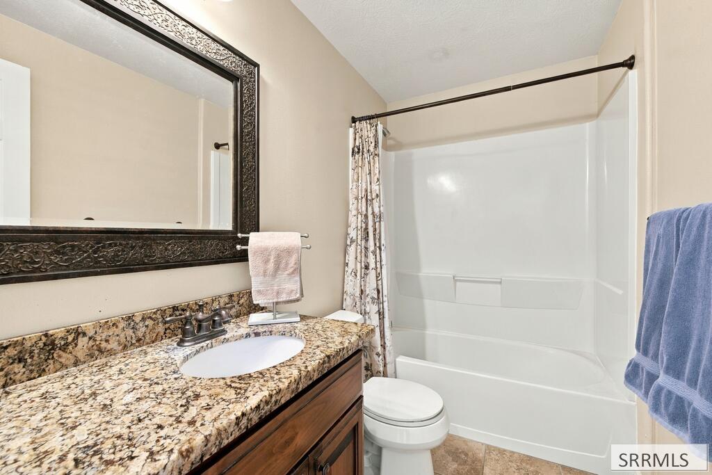2930 E Stonewood Circle Property Photo 31