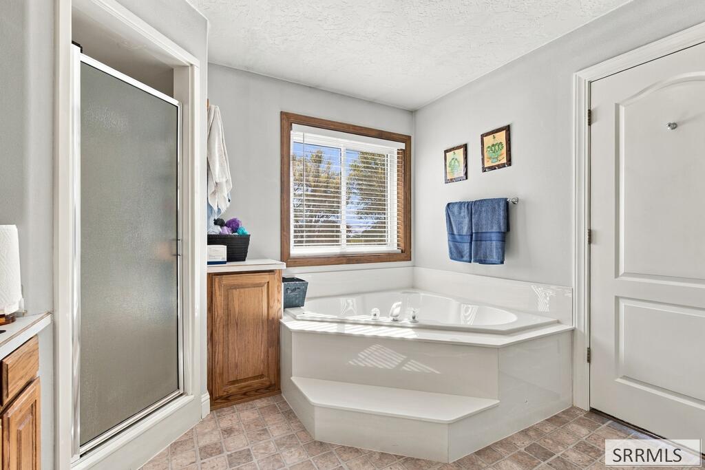 7695 S 15th E Property Photo 18