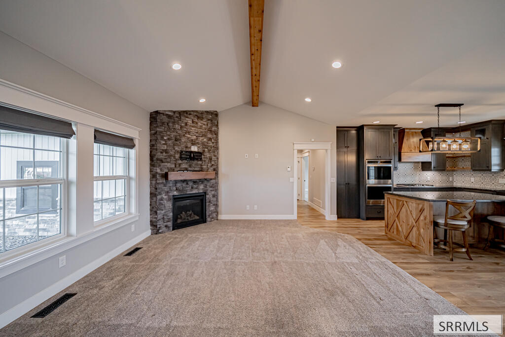6315 Maggie Drive Property Photo 4