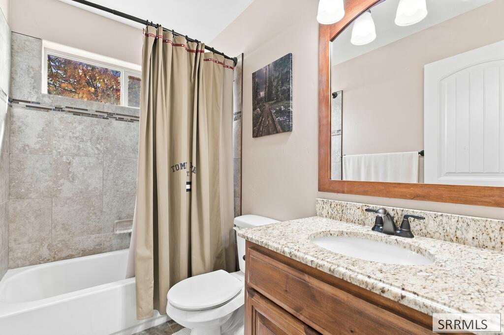 3483 Pheasant Grove Drive Property Photo 26