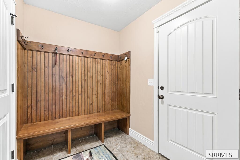 3483 Pheasant Grove Drive Property Photo 28