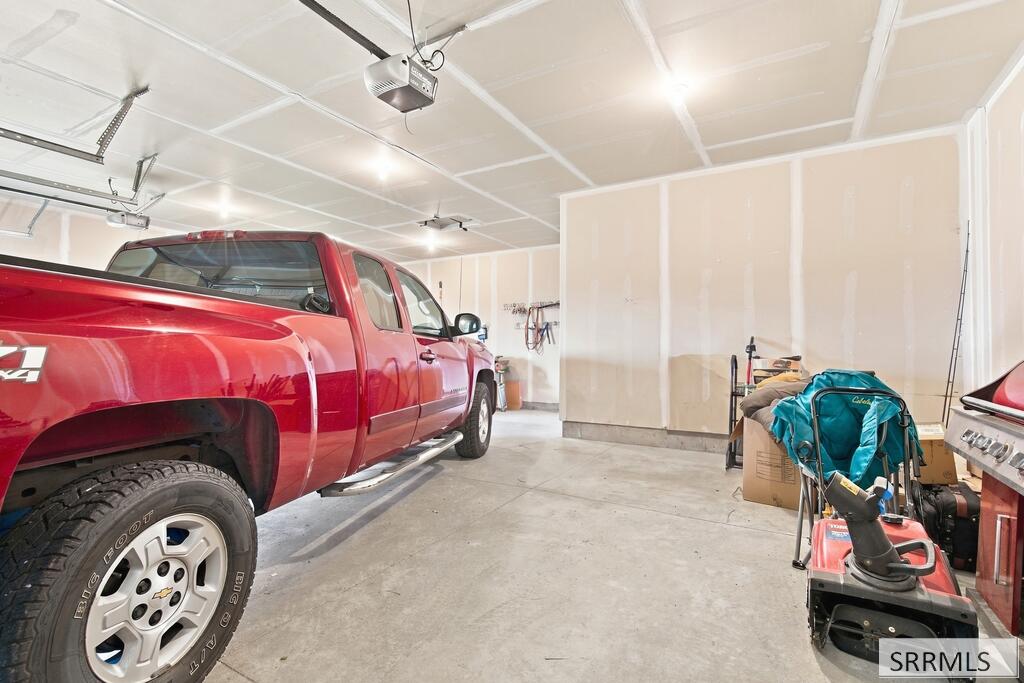 3483 Pheasant Grove Drive Property Photo 39