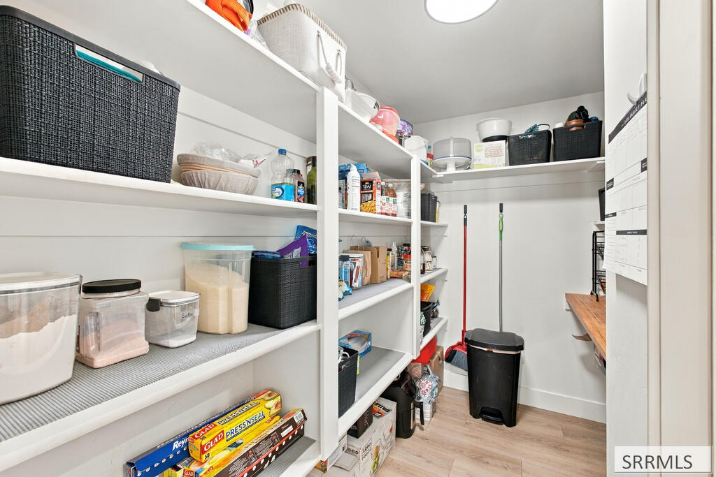 4754 Memory Lane Property Photo 12
