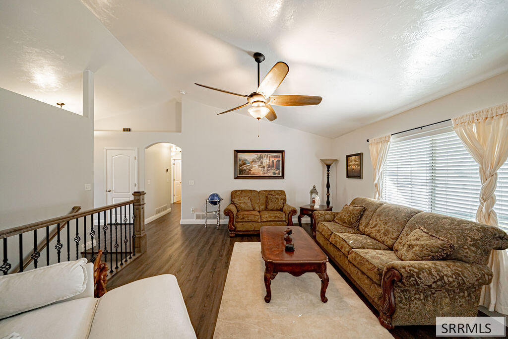 3320 W Woodside Drive Property Photo 16