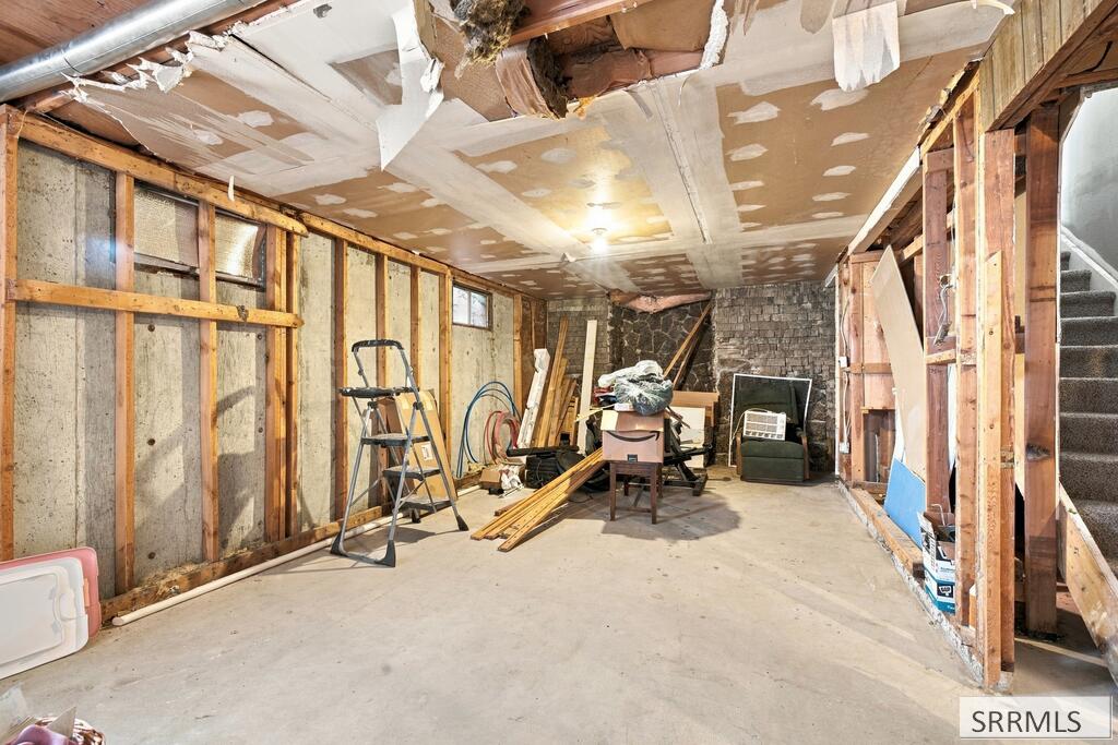304 W 350 N Property Photo 32