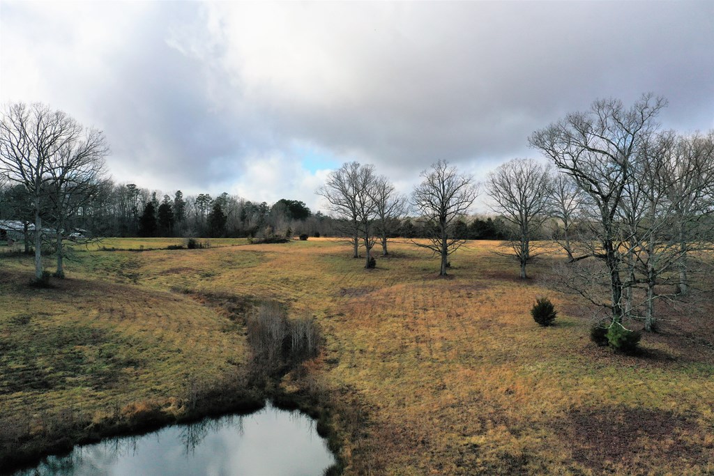 Highway 58 Property Photo 6