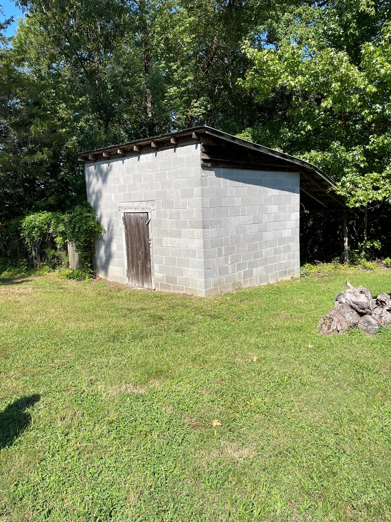 7106 Stage Coach Road Property Photo 23
