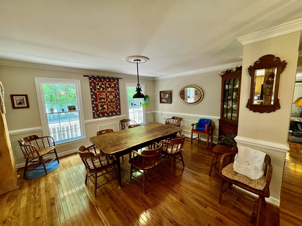 317 Lake Ridge Drive Property Photo 4