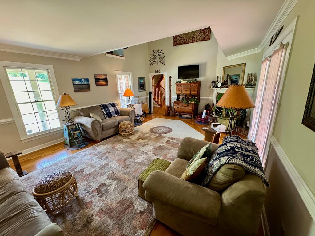 317 Lake Ridge Drive Property Photo 20
