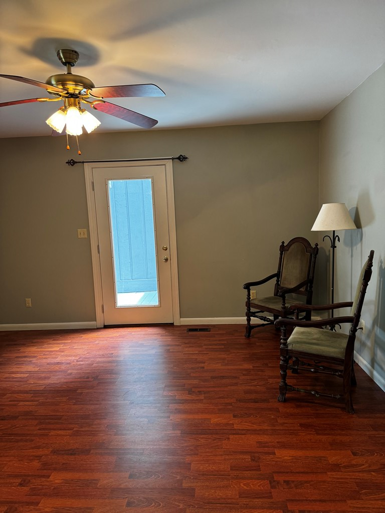 339 Highpoint Boulevard Property Photo 11