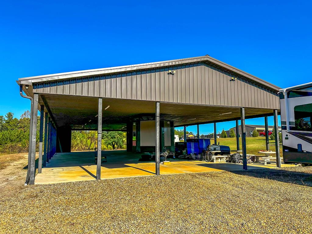 2052 Twenty-two Road Property Photo 63