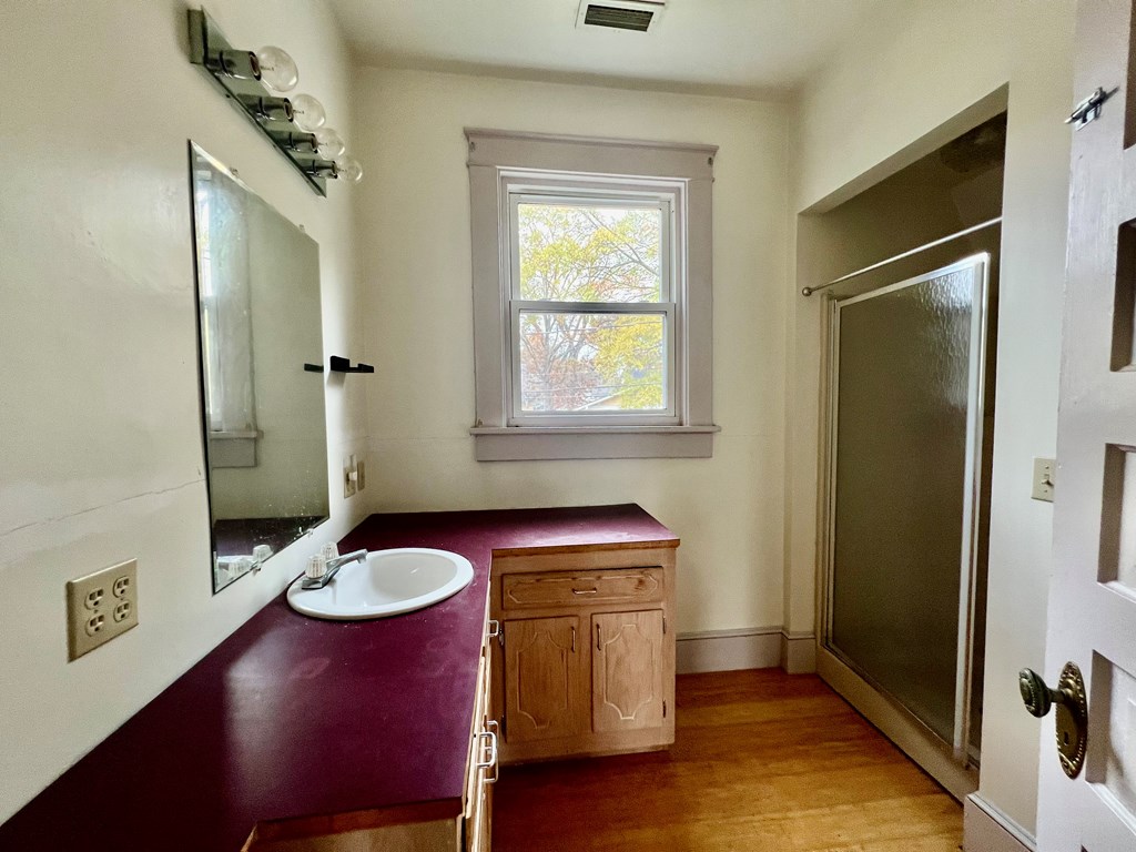 735 Marshall Avenue Property Photo 14