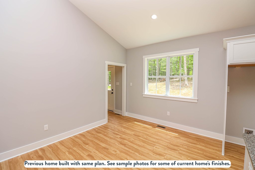 3877 Evans Creek Road Property Photo 4