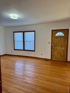 124 College Street Property Photo 5