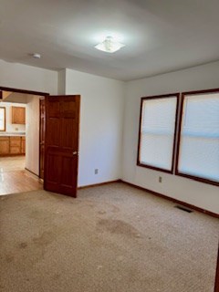 124 College Street Property Photo 12