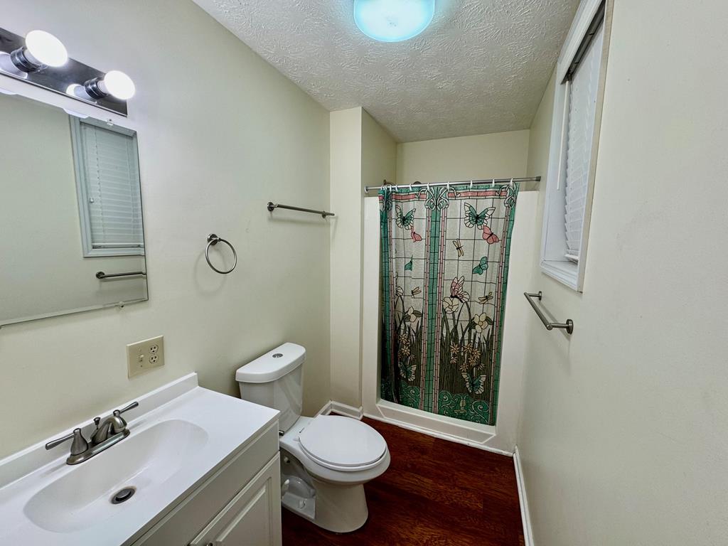 75 Roanoke Court Property Photo 35