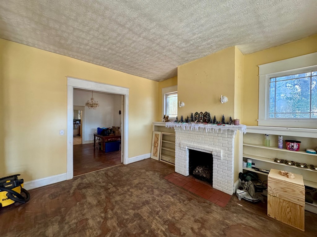 906 Virginia Avenue Property Photo 11