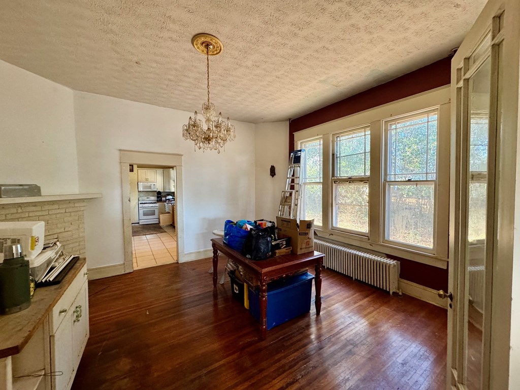 906 Virginia Avenue Property Photo 12