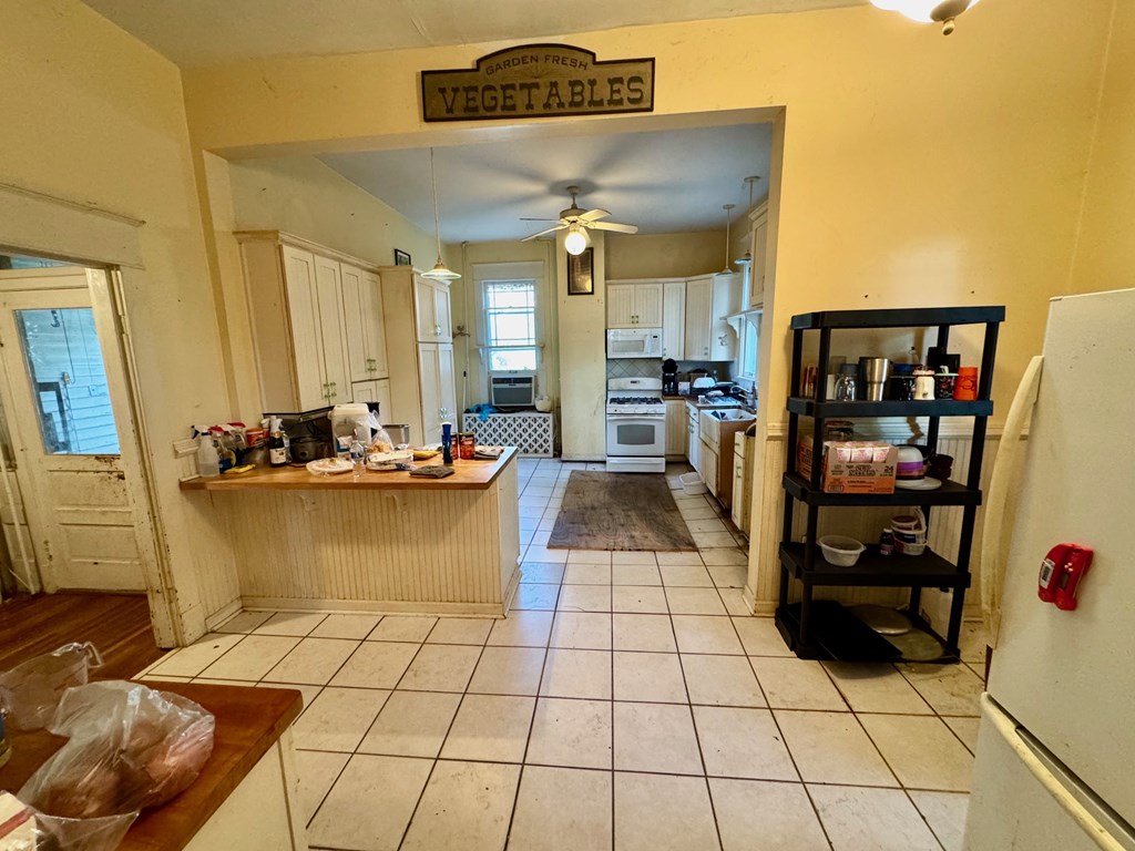 906 Virginia Avenue Property Photo 15