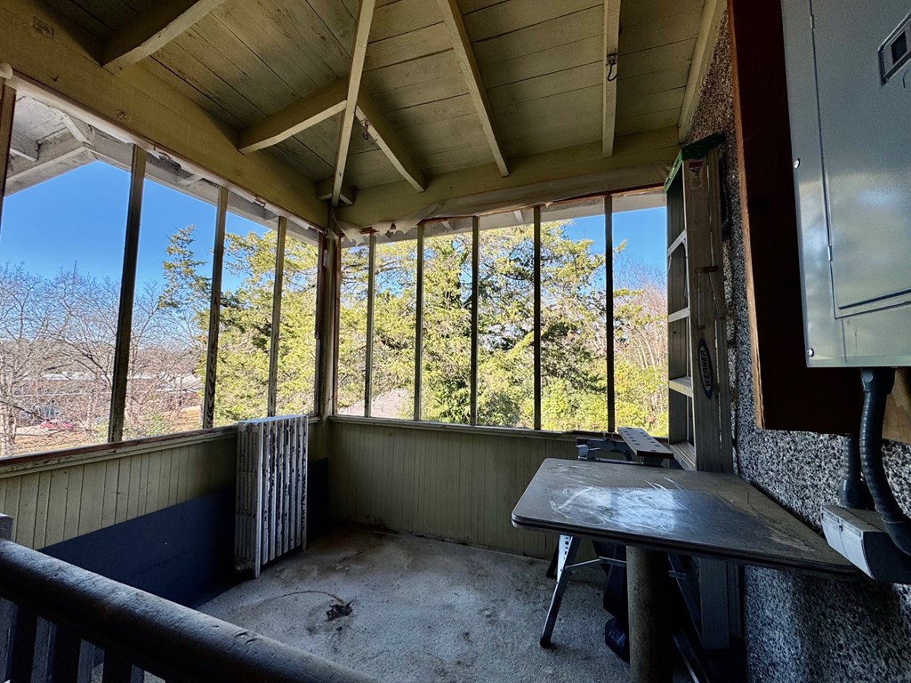 906 Virginia Avenue Property Photo 34
